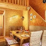 Holiday home Trucks Huette