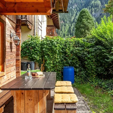 Ferienhaus Trucks Huette Mayrhofen