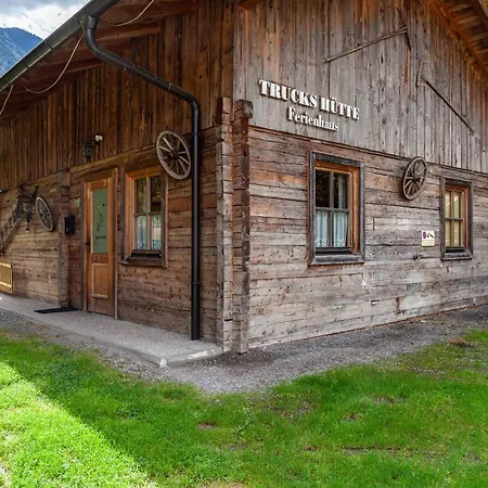 Trucks Hütte